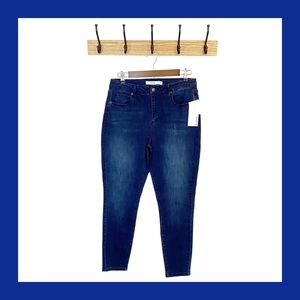 JUSTFAB Dark Wash Skinny Jeans 30 NWT
